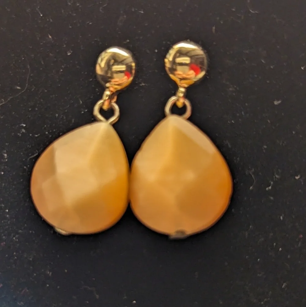 Liz Claiborne liz claiborne
